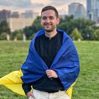 Roman wrapped in the Ukrainian flag